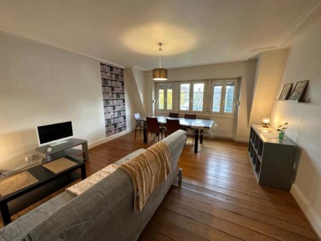 Appartement Beau F3 - Proche Gare à Mulhouse Extérieur photo